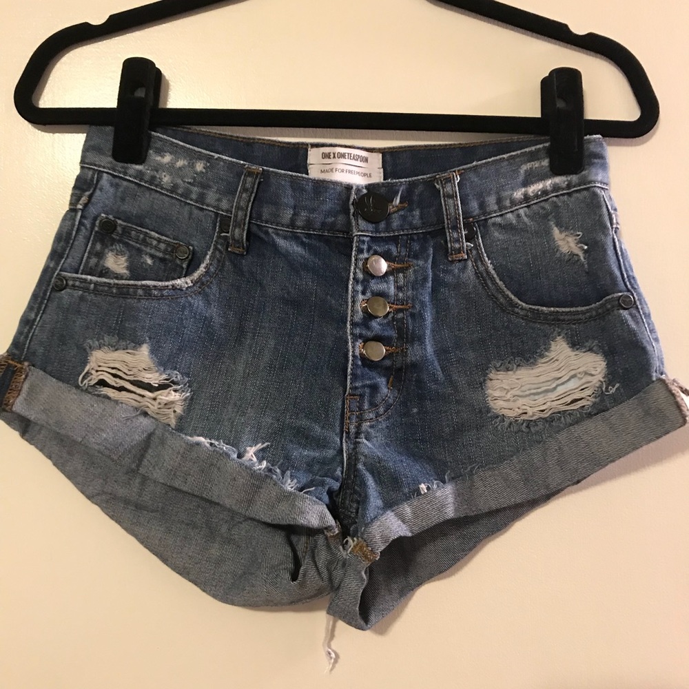 One Teaspoon Bandit Shorts Size 24
